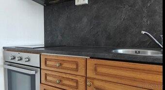 Pronájem bytu 2kk v blízkosti centra Loun - 3