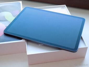 Apple iPad Air 4 10,9" 64GB Wi-Fi Vesmírně šedý - ZÁRUKA - 3