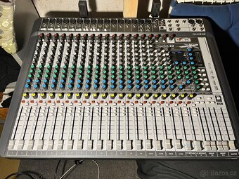 Mixážní pult Soundcraft Signature MTK 22 - 3