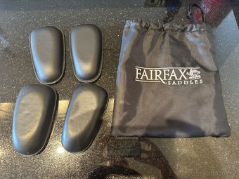 Drezurní sedlo Fairfax World Class Monoflap - 3