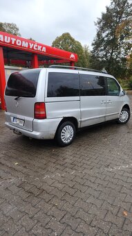 Mercedes V220 (verze se stolem) - 3