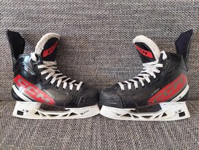 Brusle CCM JS FT670 - BEZ NOŽŮ - 3