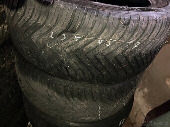 2ks celoroční HANKOOK KINERGY 4S2 235/45R17 - 3