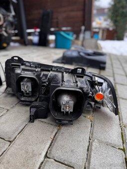 BMW e36 přední světla - 3