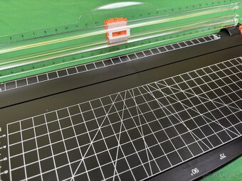 Řezačka papíru - 3