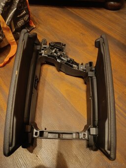 Loketní opěrka BMW f10/f11 - 3