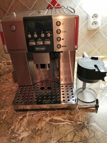 Kávovar DE LONGHI - 3