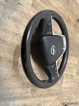 Opel Insignia A volant - 3