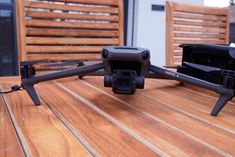 DJI Mavic 3 + hodně příslušenství - 3