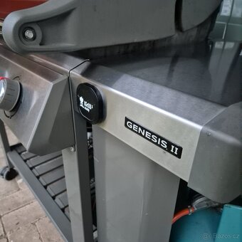 Weber Genesis II 410 zahradni gril - 3