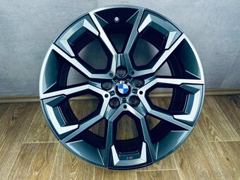 Originál kola BMW X1 F48 R19 M-Paket - 3