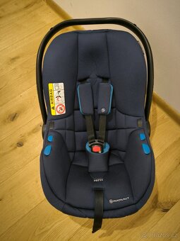 Autosedačka vajíčko Avionaut Pixel i-size - 3