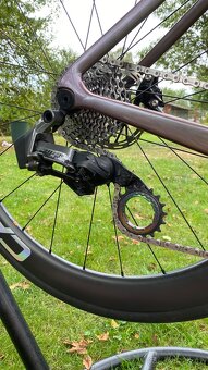 Giant Propel Advanced 2 S 2024 - 3