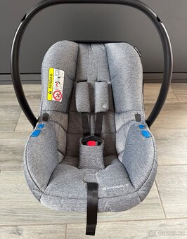 Avionaut Pixel Grey Melange 2023 autosedačka / autovajíčko - 3