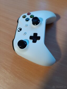 Ovladač Xbox one - 3