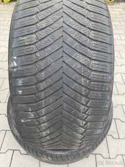 Prodávám pneumatiky Yokohama 295 40 r21 2ks - 3