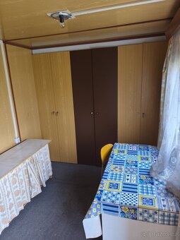 Pojízdná maringotka s terasou - 3