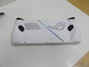 Herní konzole ASUS ROG Ally (Z1 Extreme) - 3