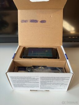 Sony PSP GO černé - 3
