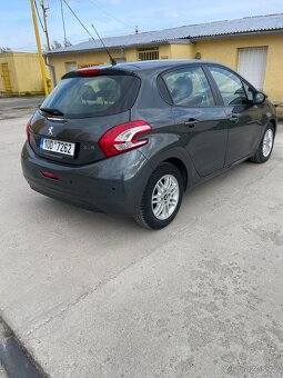 Peugeot 208 1.4 hdi - 3