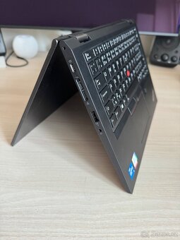 Lenovo ThinkPad L13 Yoga - 3