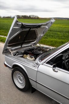 BMW E12 518i Rv. 1975 M10 - 3