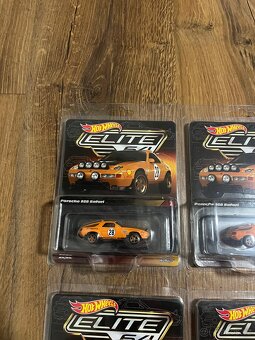 Hotwheels Porsche 928 Safari - 3