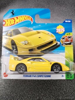 Hotwheels Ferrari F40 - 3