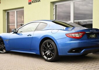 Maserati GranTurismo SPORT 4.7 V8 MC CARBON ČR - 3