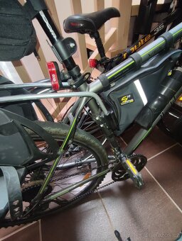 Sedačka za kolo Zn. Hamax - 3