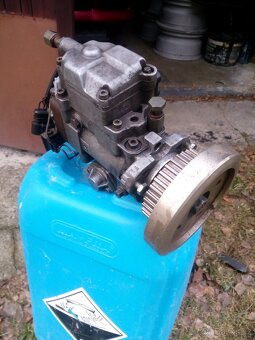 Vstřik. čerpadlo Transporter, Caravelle, Multivan T4 2.5 TDI - 3