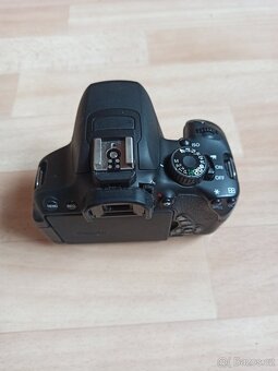 Canon 650D - 3