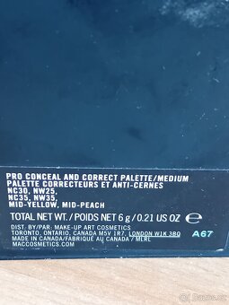 Pro Conceal and Correct Palette - Medium. - 3