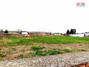 Prodej pozemku k bydlení, 1300 m², Cholina - 3
