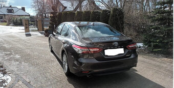 Toyota Camry - 3