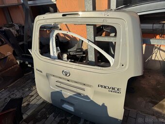 Peugeot Expert/ Toyota Proace - 3