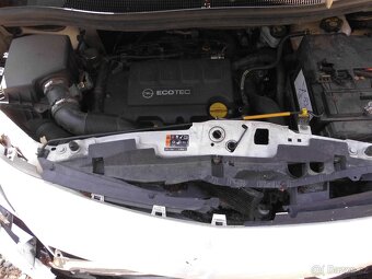 OPEL MERIVA 12.2015- lift model- 1.4 benzin- turbo-I majitel - 3