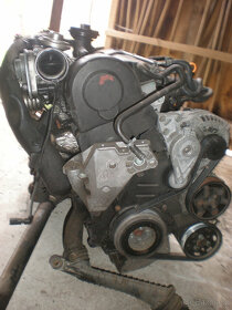 Motor a převodovka - 3