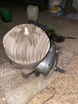 Motor cz 250 - 3