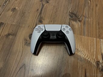 PlayStation 5 digital + TV Samsung - 3