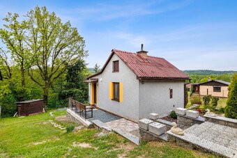 Zděná chata u řeky Úslavy s možností trvalého bydlení - 3