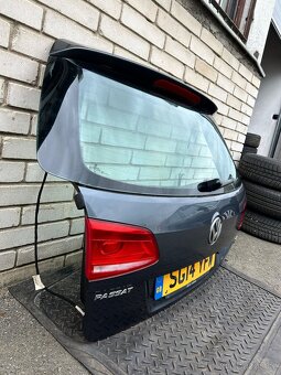 Páté dveře VW Passat B7 LK7X - 3
