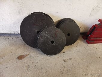 Prodám osy + 92kg železného závaží - 3