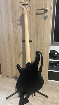 Baskytara CORT Action PJ - 3