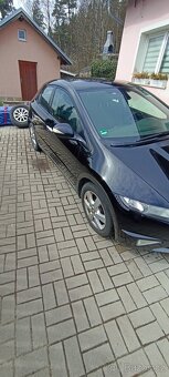 Honda Civic 8g 2.2 r.v.2009 - 3