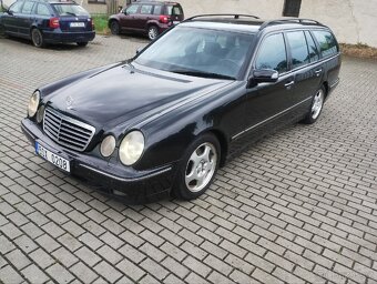 Mercedes W210 E 320 CDI Avantgarde - 3