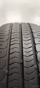 235/55/18 Nexen Roadian CTX, DOT 1522, 7.8mm-6.3mm. - 3