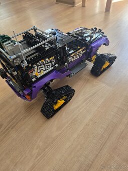Jako nove, nezaprasene Lego technic 42069 extreme adventure - 3