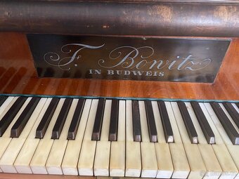 Piano - 3