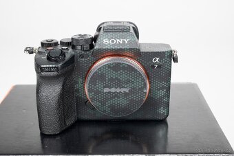 Sony a7IV - 3